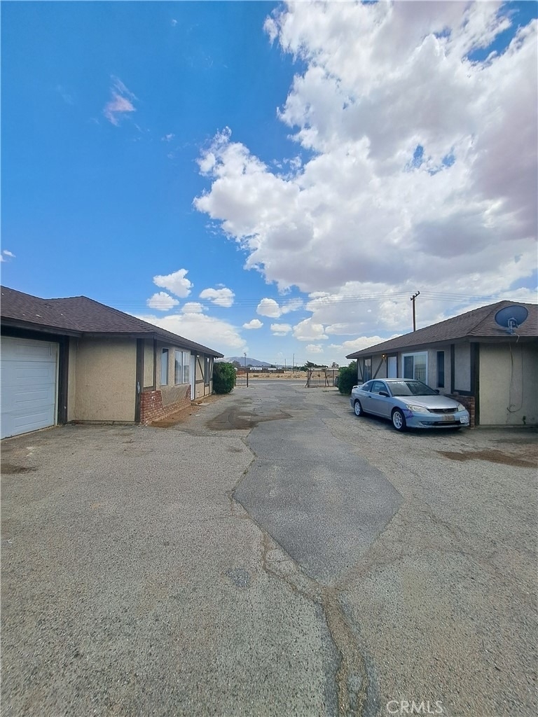 12222 Kiowa Road - Photo 10