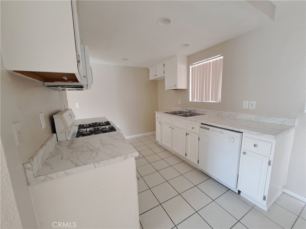 12222 Kiowa Road - Photo 5