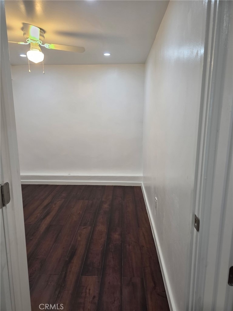 979 Venus Way - Photo 1