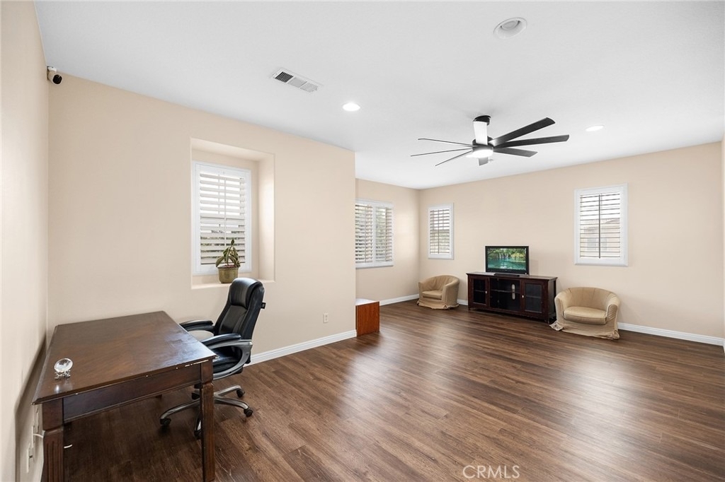 36073 Arras Drive - Photo 23