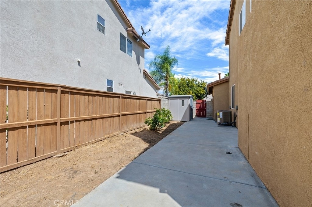 36073 Arras Drive - Photo 32