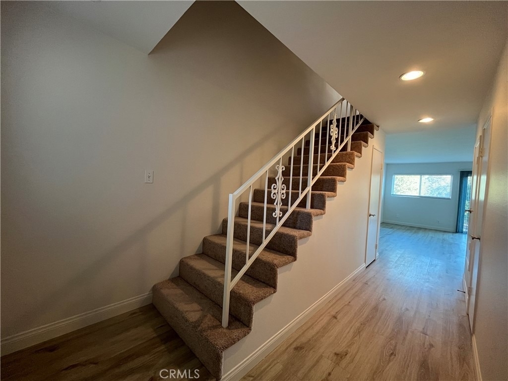 832 Masterson - Photo 2
