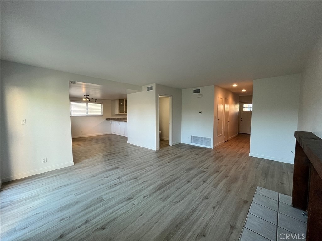 832 Masterson - Photo 3