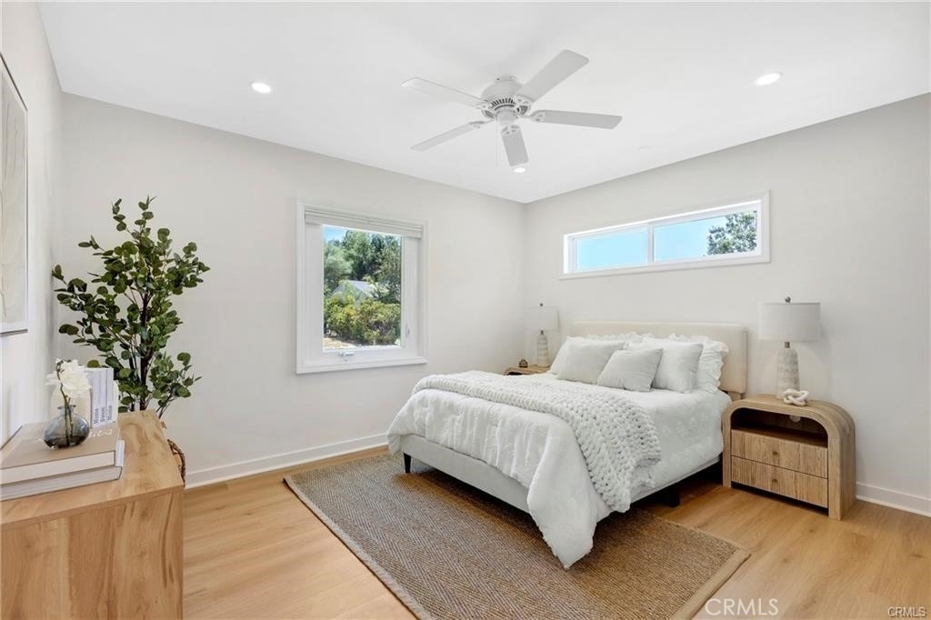 5759 Jamieson Avenue - Photo 17