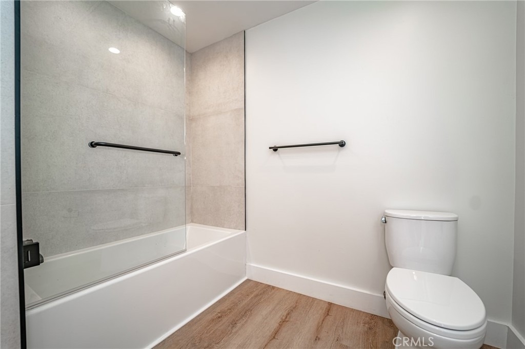 2828 London Street - Photo 11