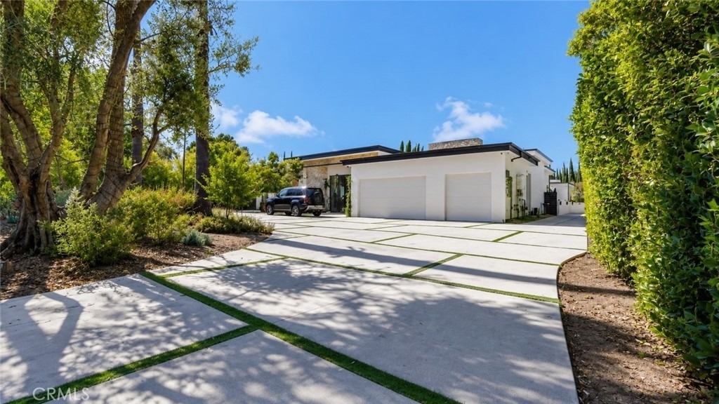 22935 Oxnard - Photo 2