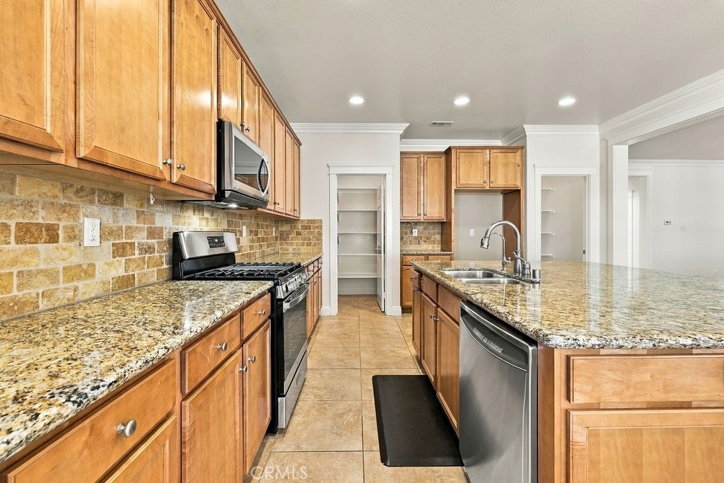 3945 Derby Circle - Photo 9