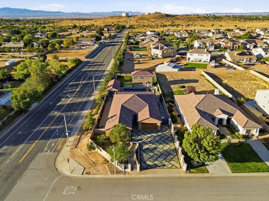 3945 Derby Circle - Photo 47