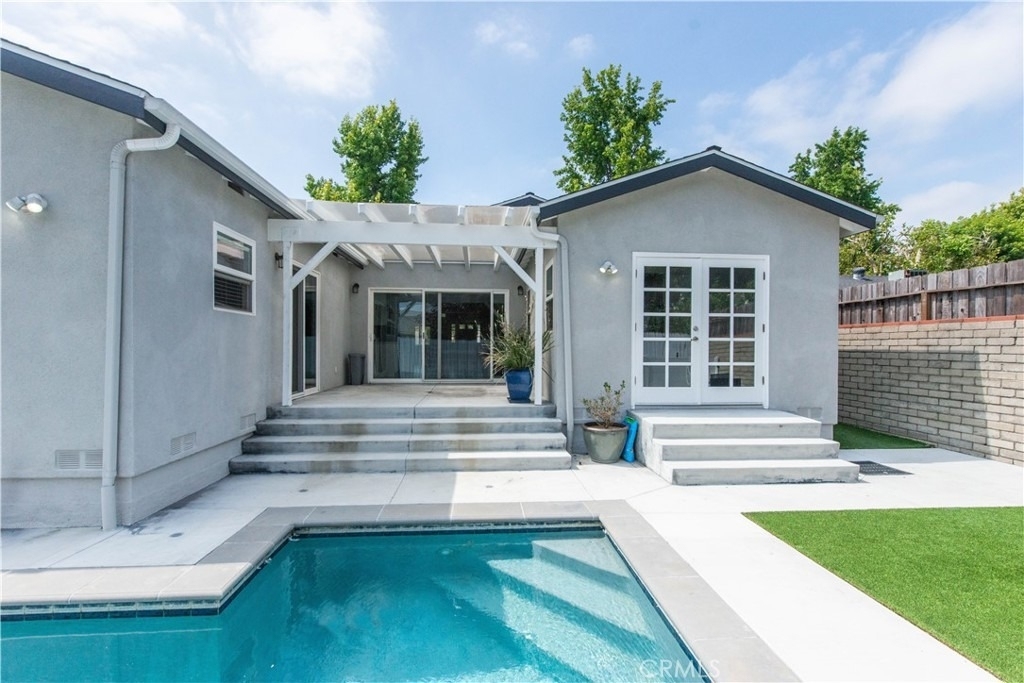 17343 Martha Street - Photo 22