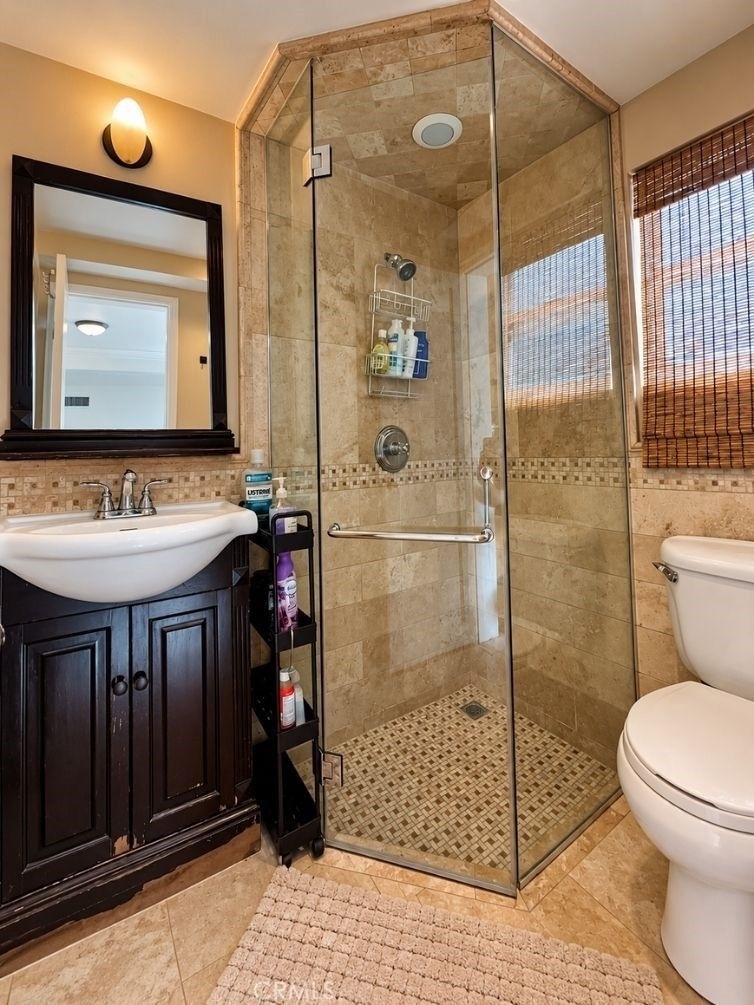 940 Hilldale Ave - Photo 5