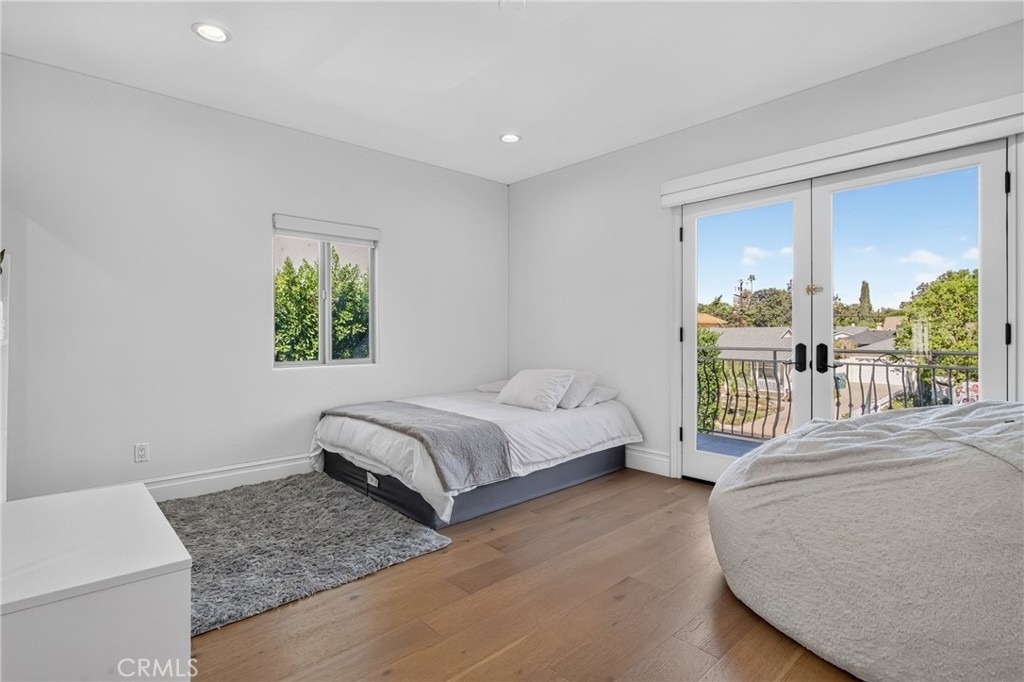 13964 Morrison Street - Photo 30