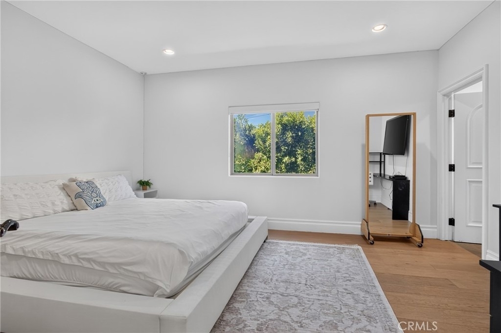 13964 Morrison Street - Photo 38
