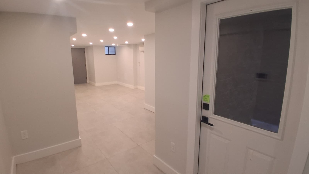 62-15 Catalpa Avenue - Photo 3
