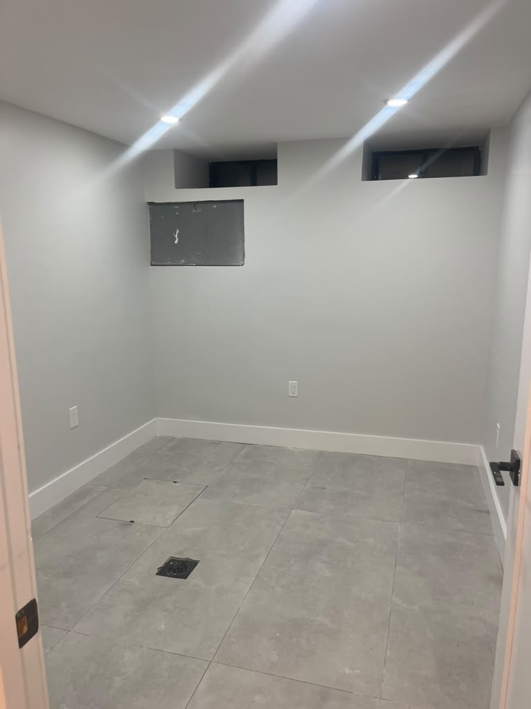 62-15 Catalpa Avenue - Photo 4