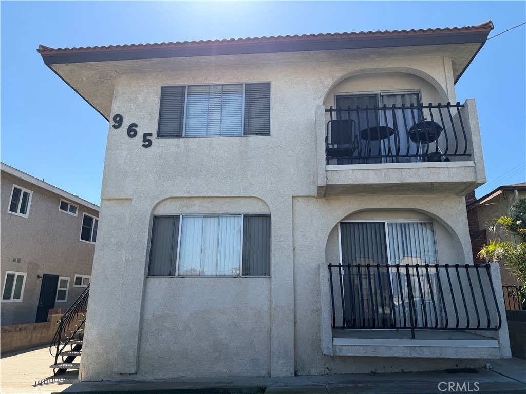 965 18th Street W - Photo 0