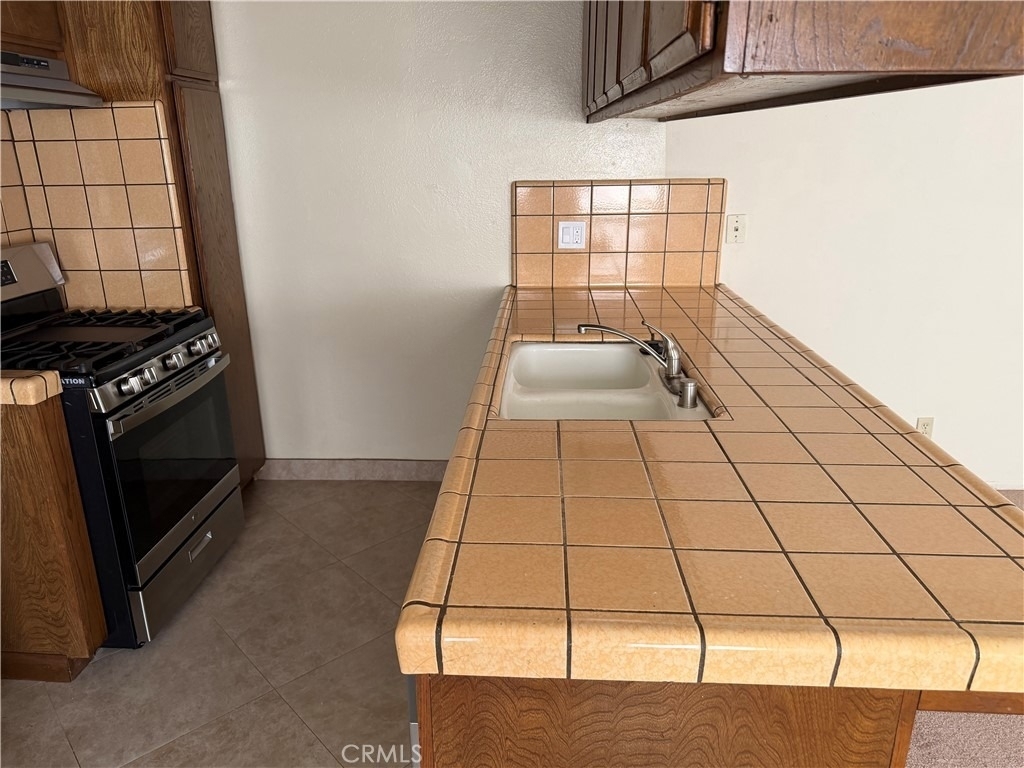 965 18th Street W - Photo 6