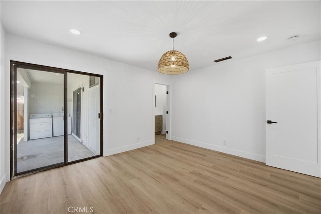 2418 Clark - Photo 14