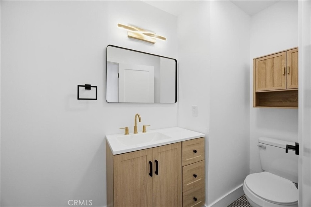2418 Clark - Photo 11