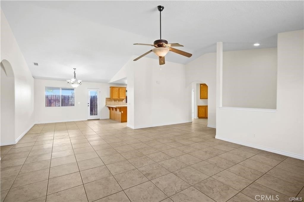 13227 Smith Road - Photo 4