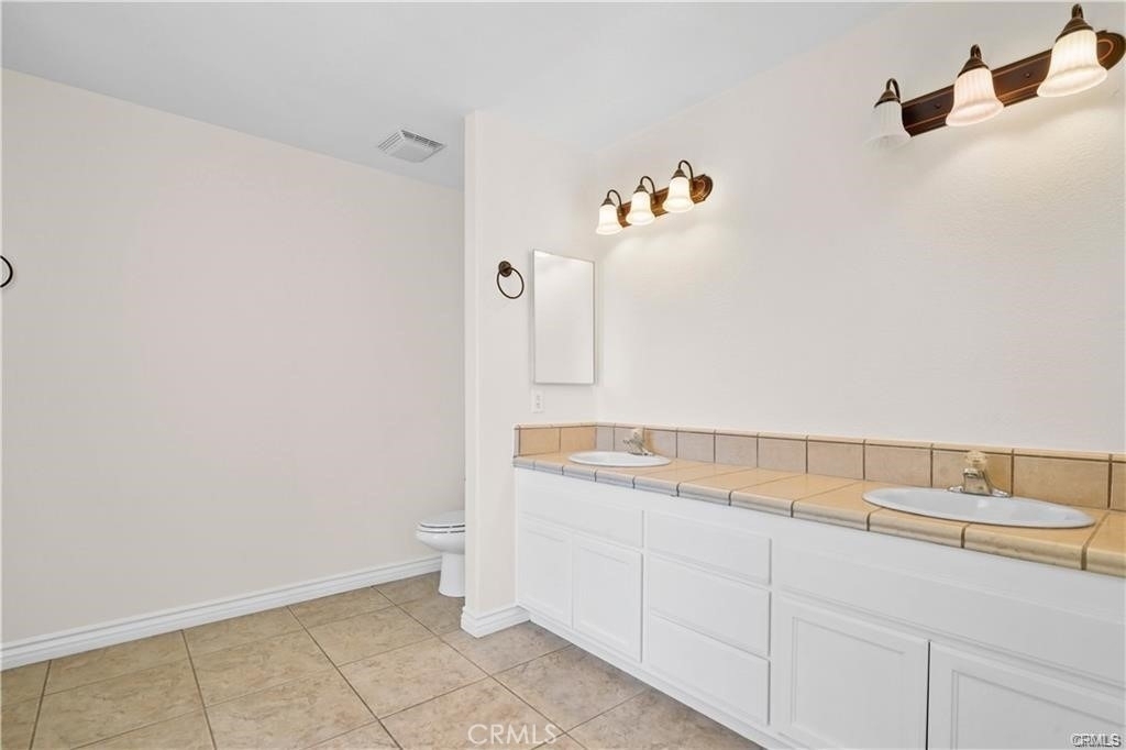 13227 Smith Road - Photo 14