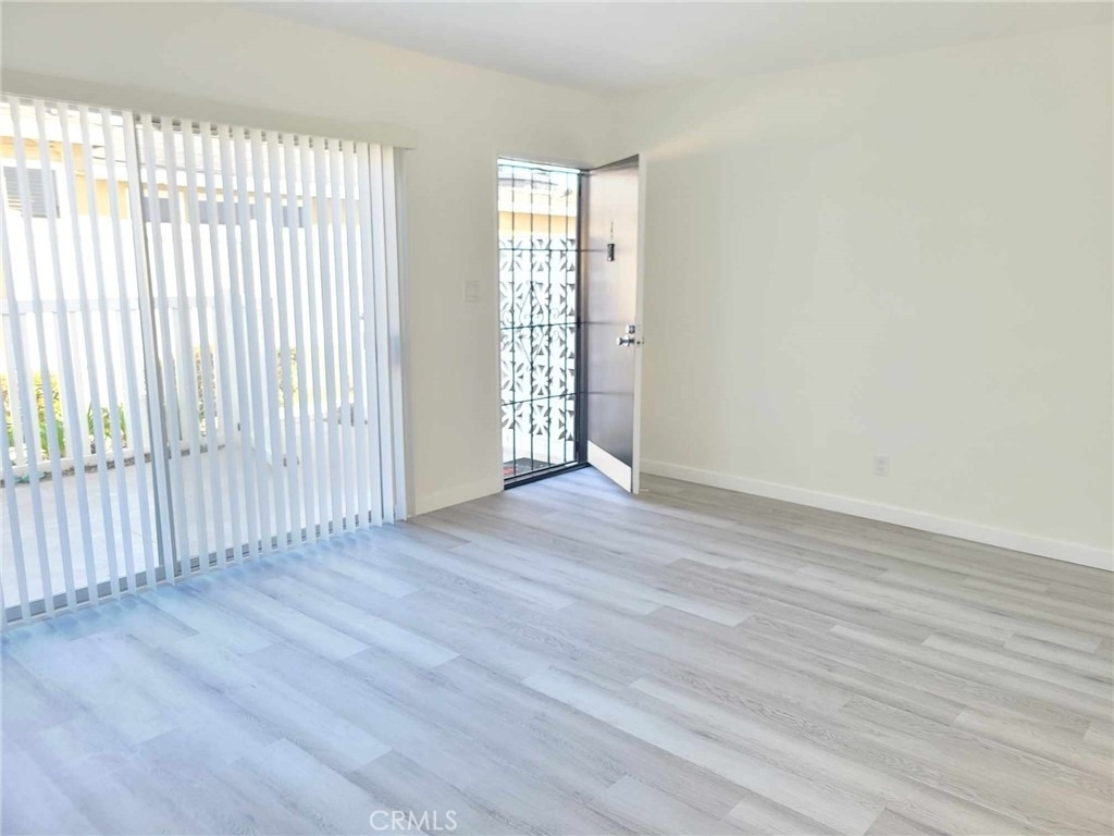 2758 Orange Avenue - Photo 0