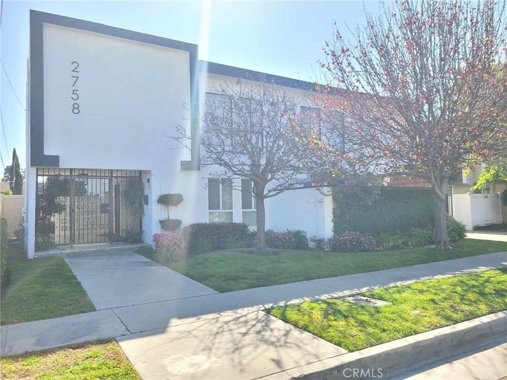 2758 Orange Avenue - Photo 17
