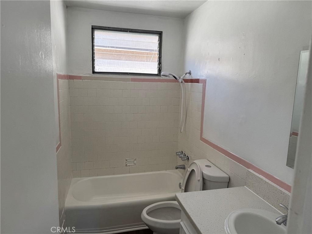 7223 Pickering - Photo 5