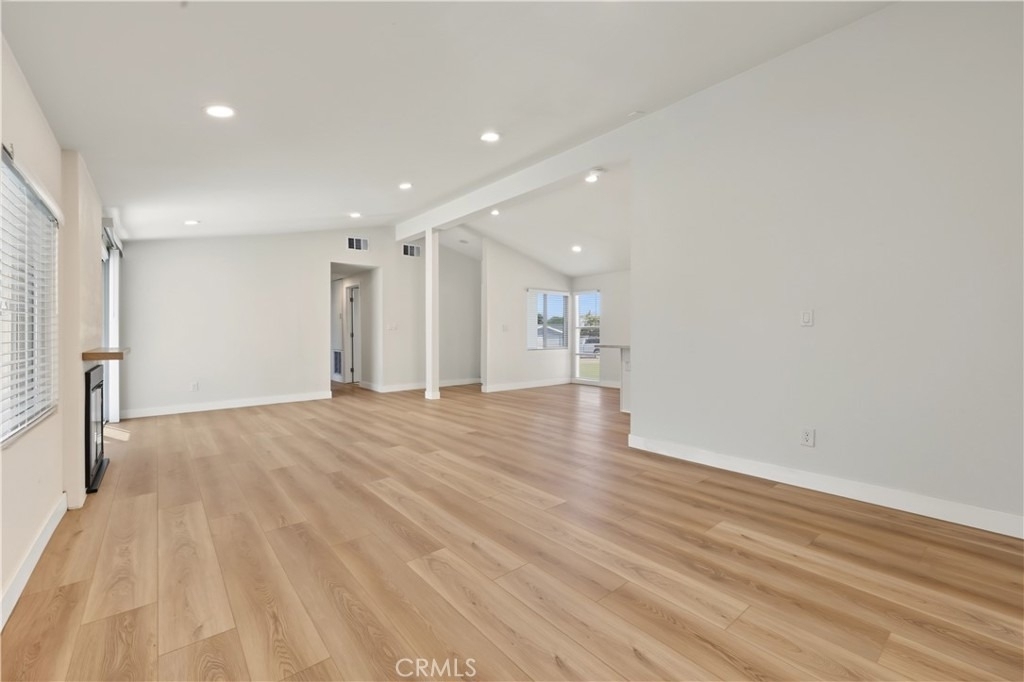 2589 Monette Drive - Photo 2