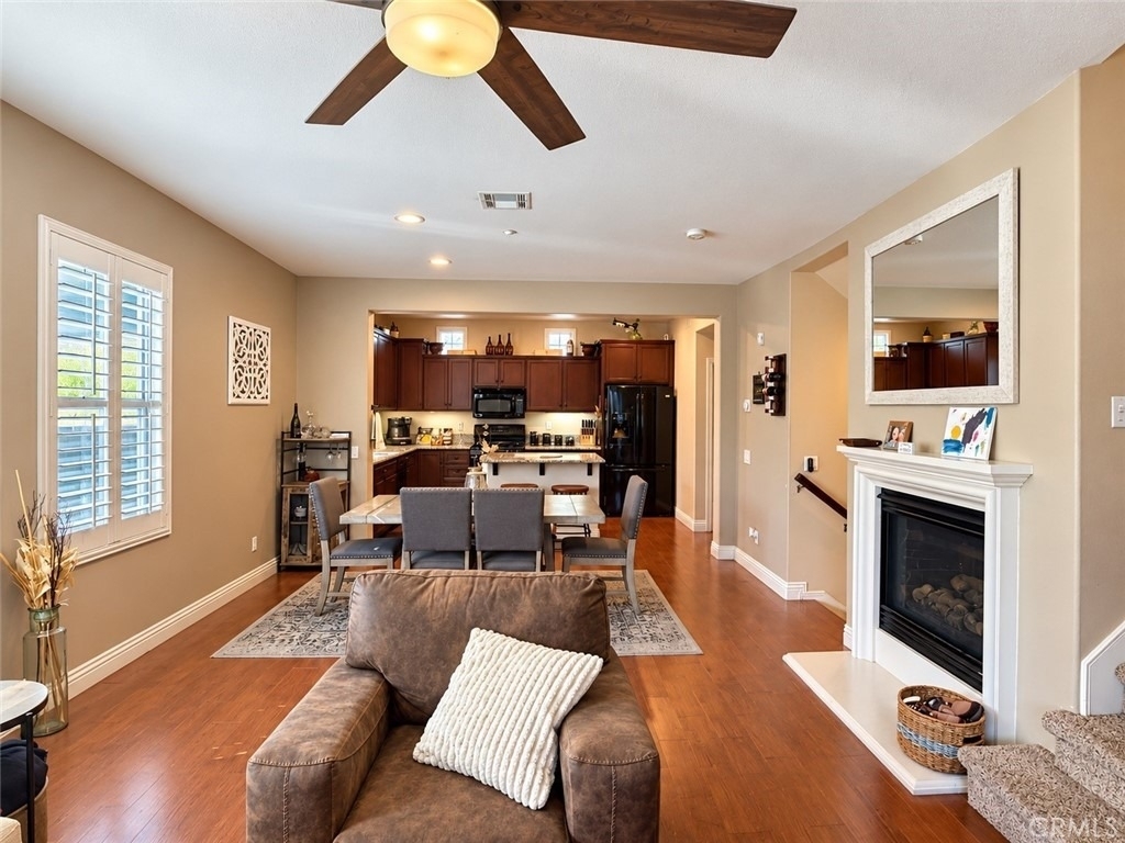 12427 Canal - Photo 9