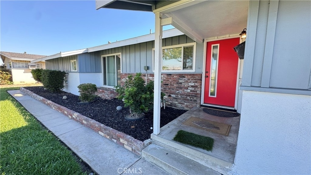 11222 Magnolia - Photo 1