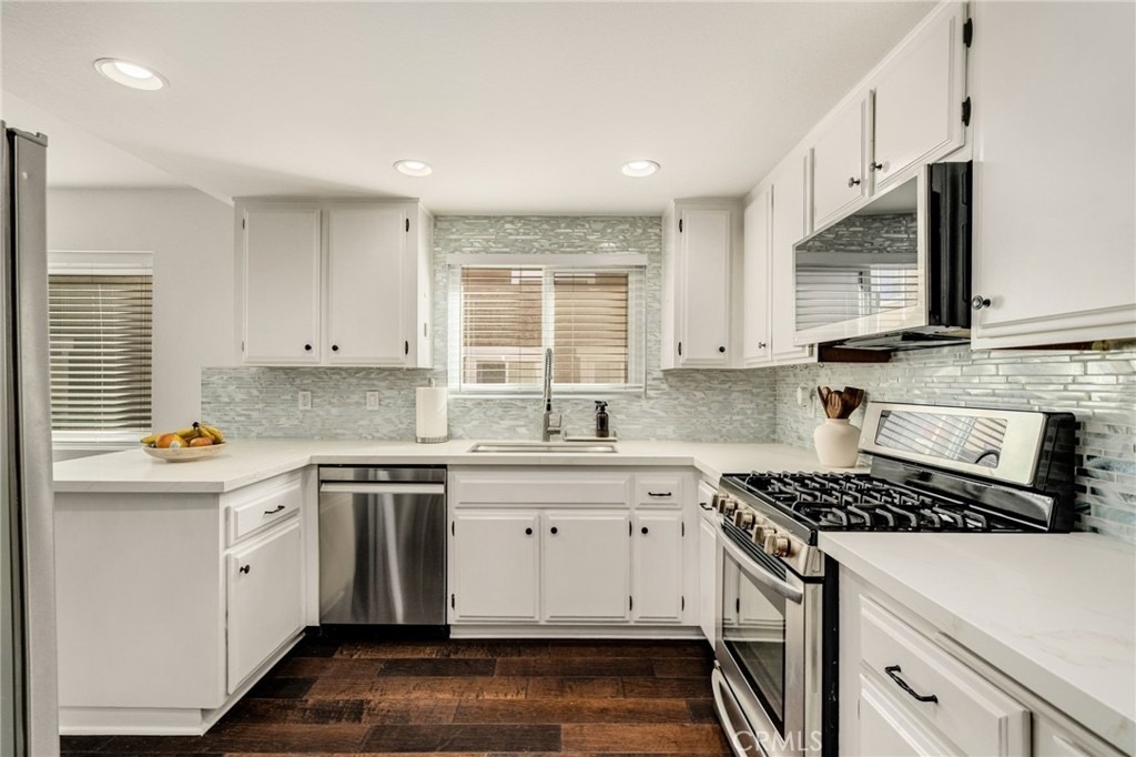 965 W Imperial Highway - Photo 6