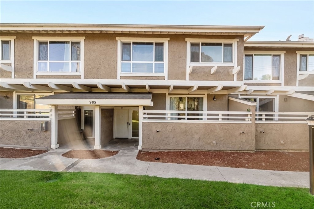 965 W Imperial Highway - Photo 0