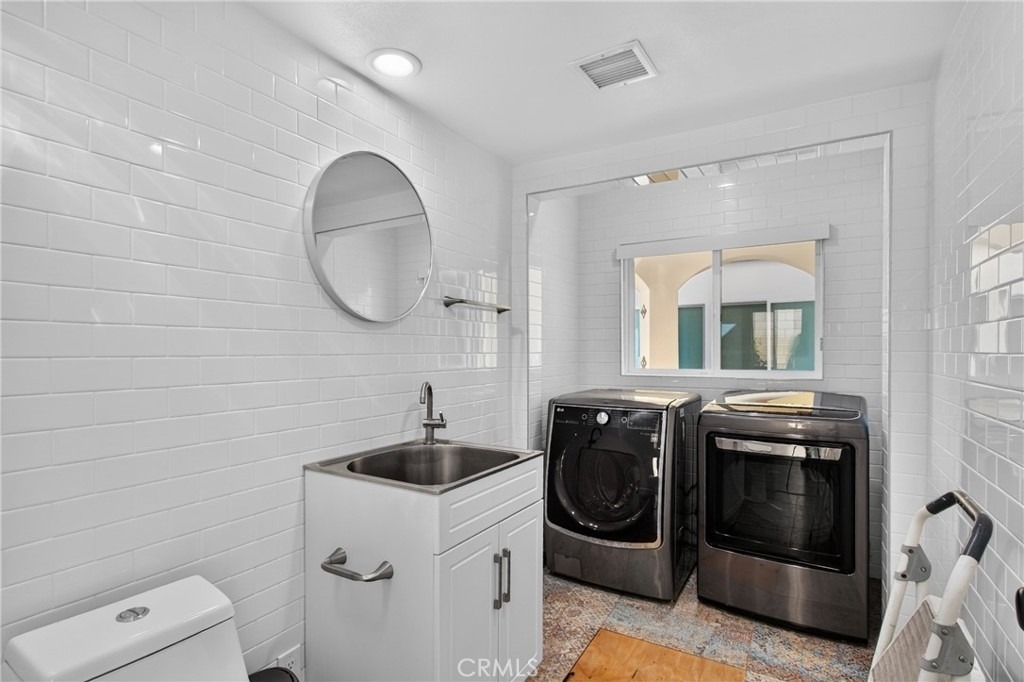 5451 Lockhaven Drive - Photo 19