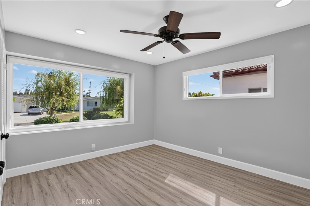 5451 Lockhaven Drive - Photo 23
