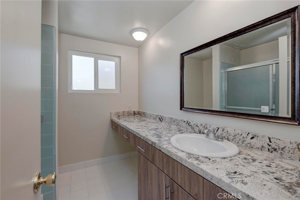 25910 Viana #d Avenue - Photo 19