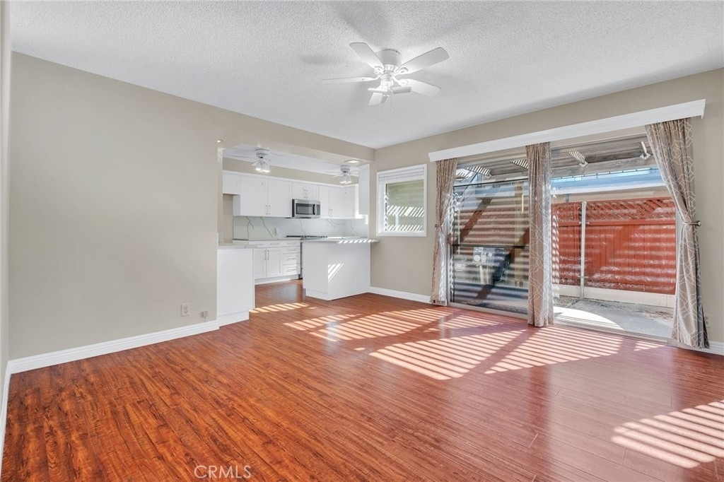 25912 Viana Ave. - Photo 8