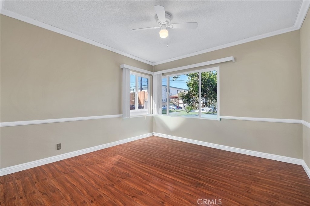 25912 Viana Ave. - Photo 15