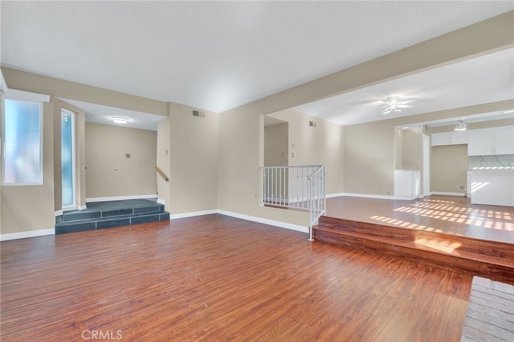 25912 Viana Ave. - Photo 13
