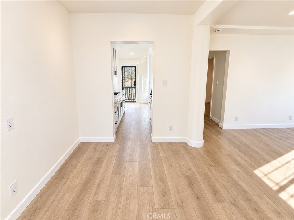 6207 Crenshaw - Photo 3