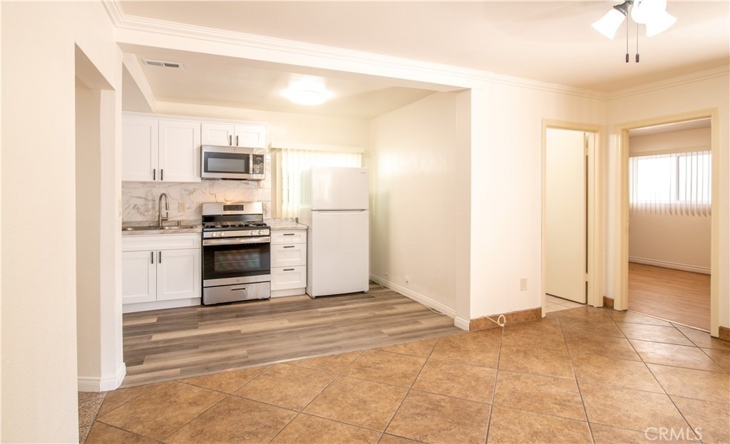 1159 Raymond Ave - Photo 8