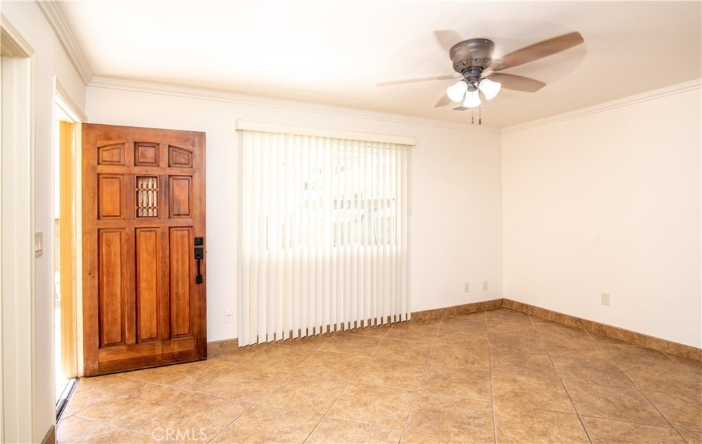 1159 Raymond Ave - Photo 5