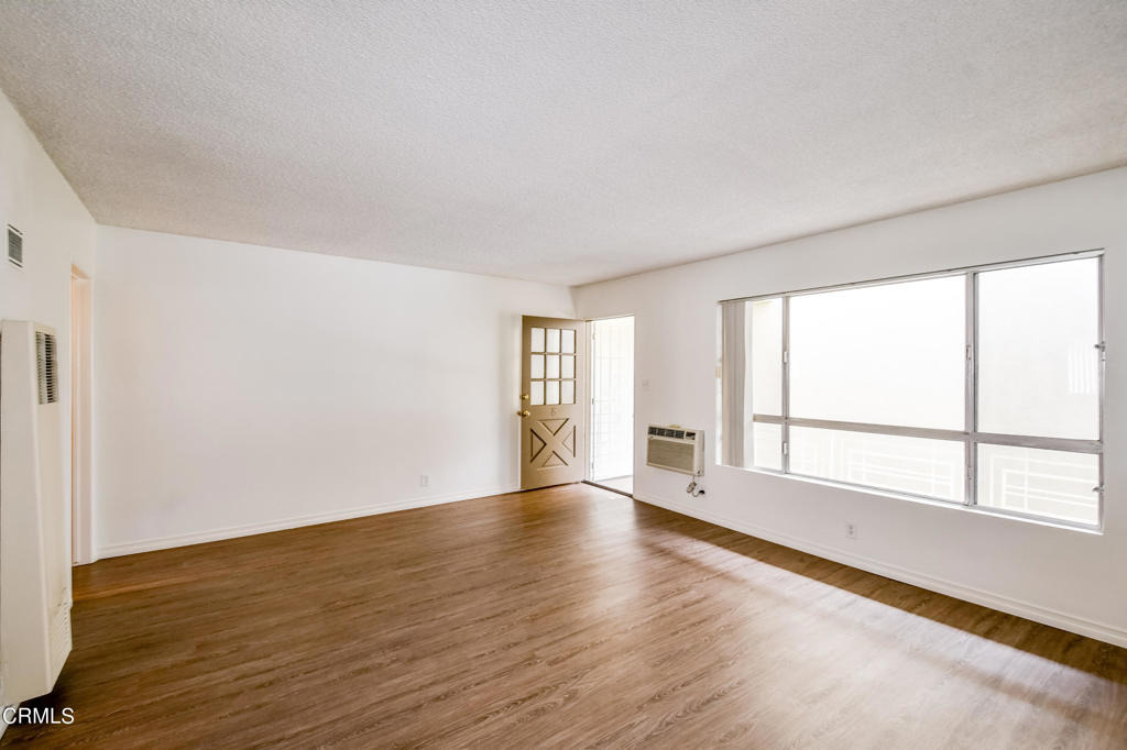 2705 Piedmont Avenue - Photo 2