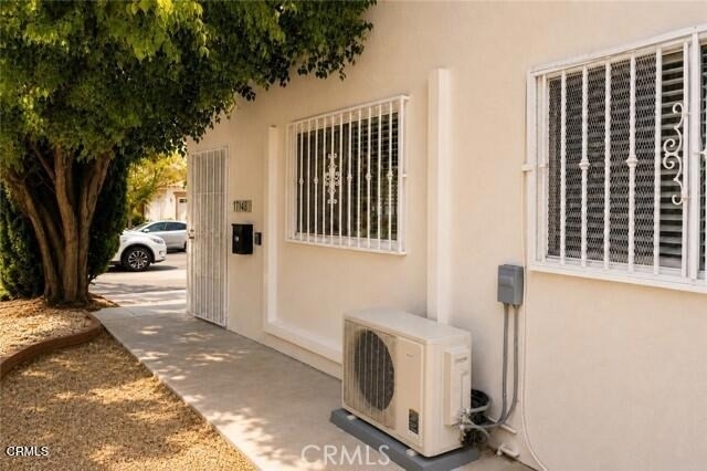 17146 Burton Street - Photo 7