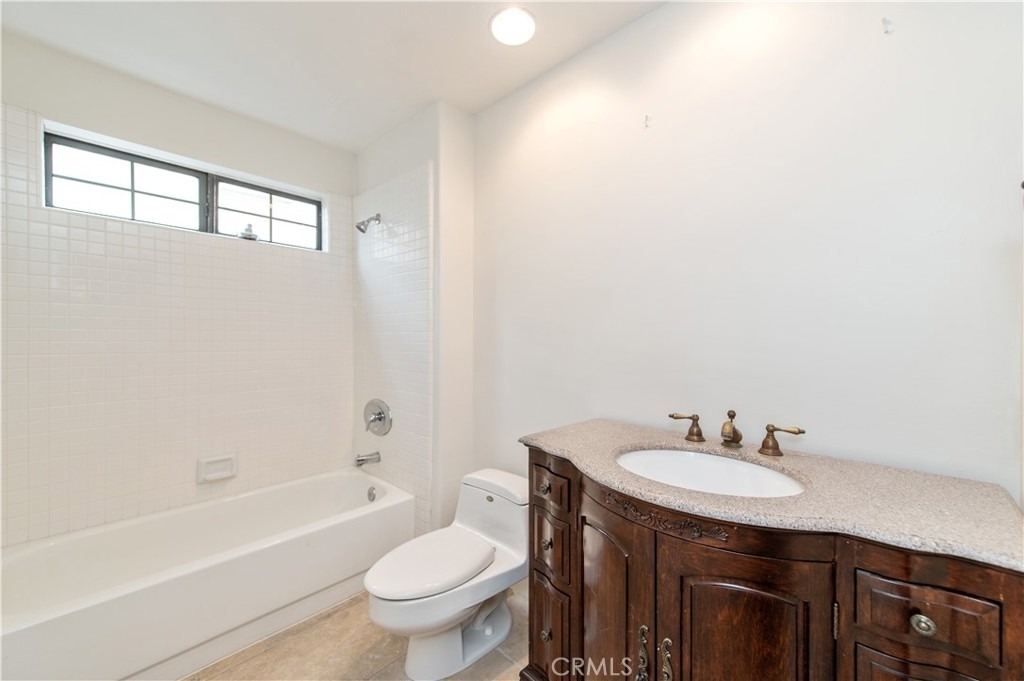 22201 Wayside - Photo 12