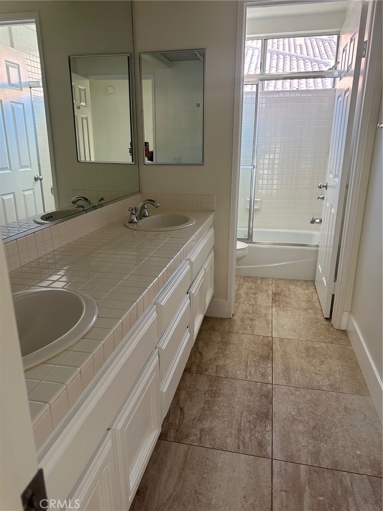 28451 Fieldbrook - Photo 26