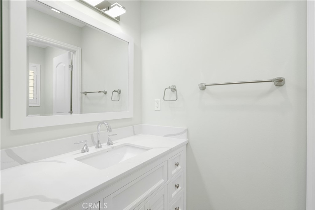810 W Balboa Boulevard - Photo 13