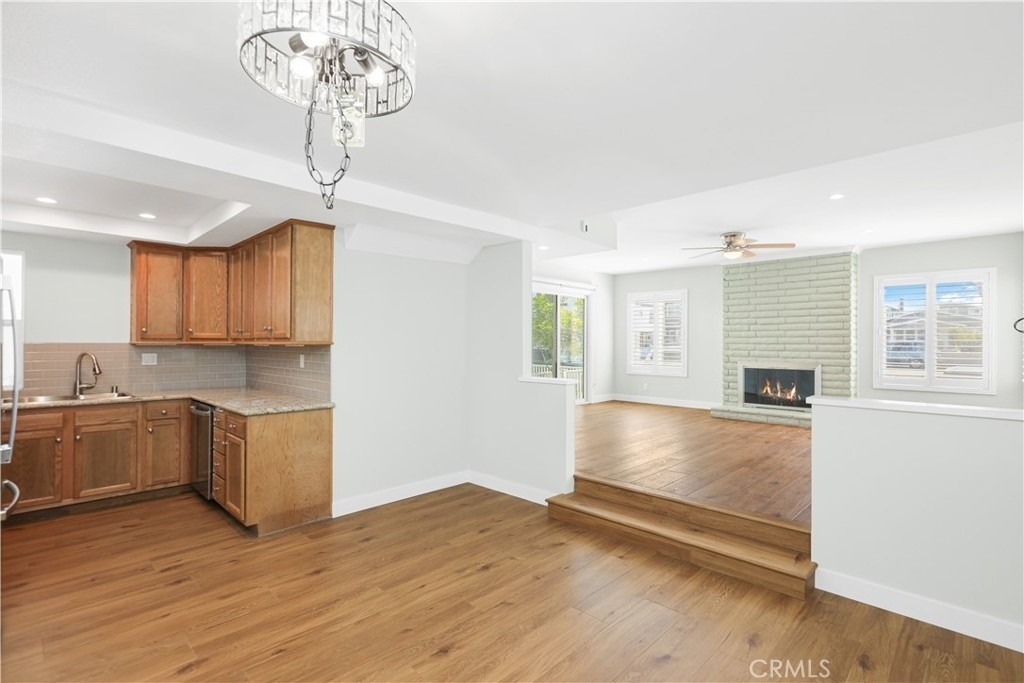 810 W Balboa Boulevard - Photo 9