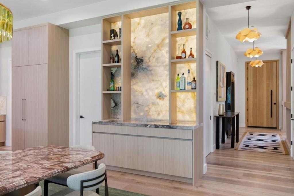 845 San Mateo Drive - Photo 10