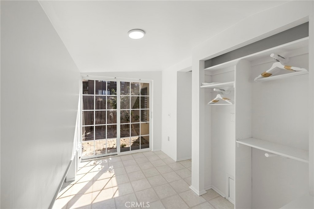 2880 Wards Terrace - Photo 16