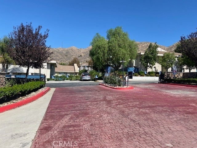 21550 Box Springs - Photo 1